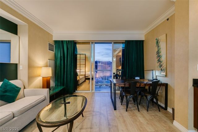 145 East HARMON Avenue 2615 & 2617, Las Vegas, NV 89109