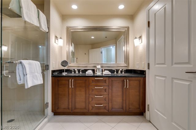 145 East HARMON Avenue 2615 & 2617, Las Vegas, NV 89109