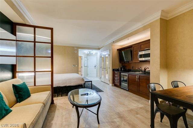 145 East HARMON Avenue 2615 & 2617, Las Vegas, NV 89109