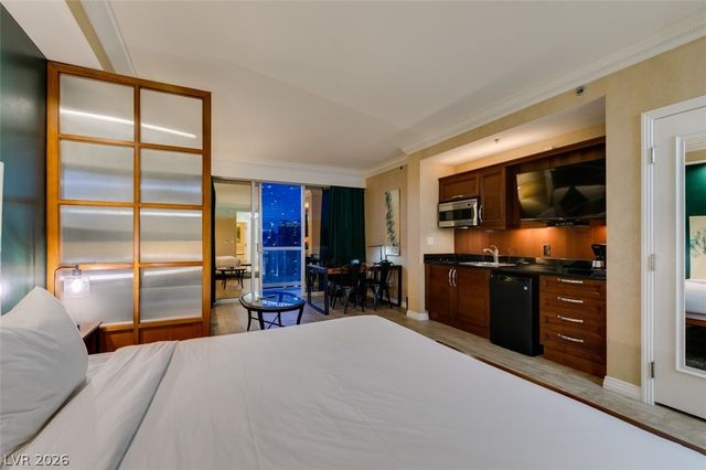 145 East HARMON Avenue 2615 & 2617, Las Vegas, NV 89109