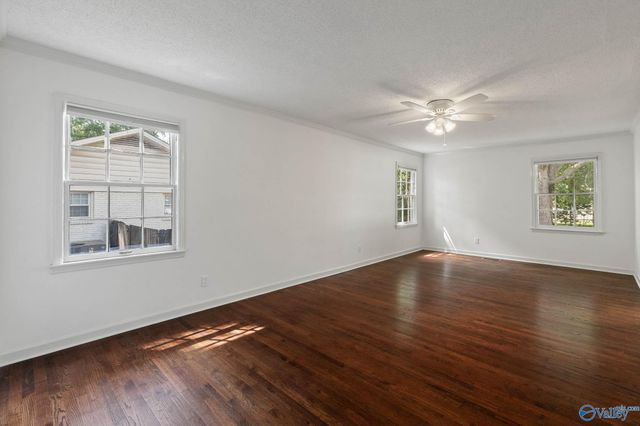 4312 Hunt Drive NW, Huntsville, AL 35816