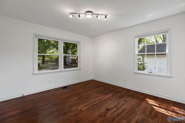 4312 Hunt Drive NW, Huntsville, AL 35816