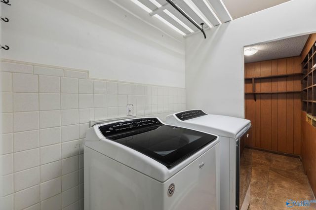 4312 Hunt Drive NW, Huntsville, AL 35816