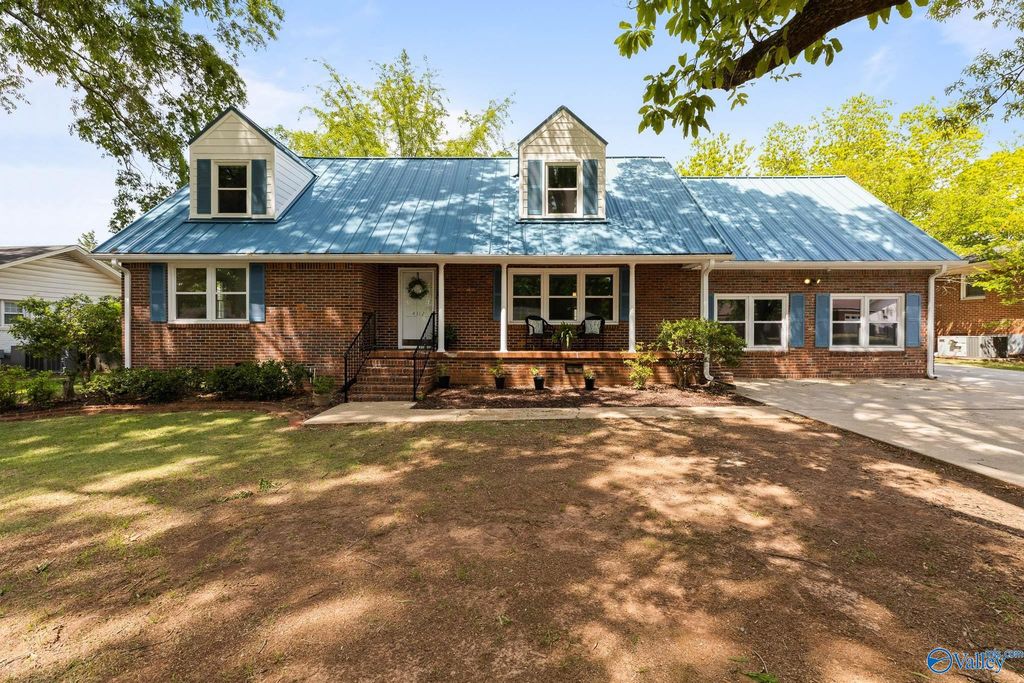 4312 Hunt Drive NW, Huntsville, AL 35816