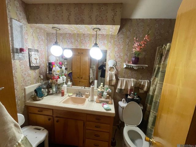 3795 Cathedral Dr, Baton Rouge, LA 70805
