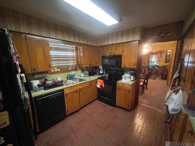 3795 Cathedral Dr, Baton Rouge, LA 70805