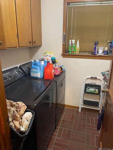3795 Cathedral Dr, Baton Rouge, LA 70805
