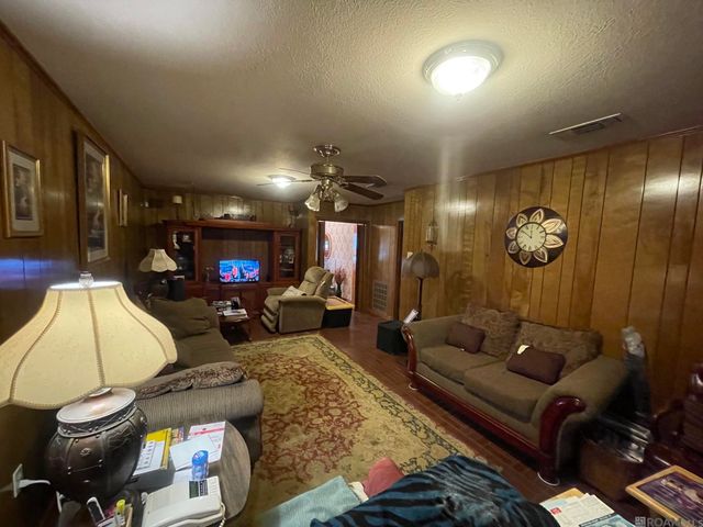 3795 Cathedral Dr, Baton Rouge, LA 70805