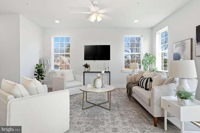 533 FOREST VIEW RD, Linthicum Heights, MD 21090