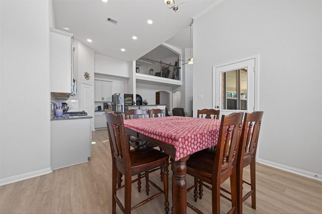 9725 Guadalupe Street, Conroe, TX 77303