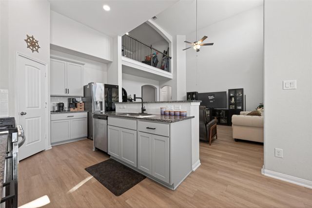 9725 Guadalupe Street, Conroe, TX 77303