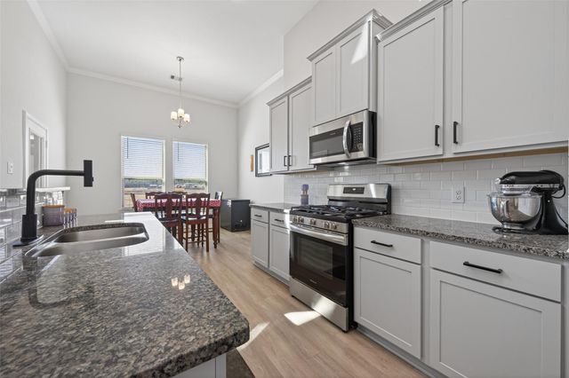 9725 Guadalupe Street, Conroe, TX 77303