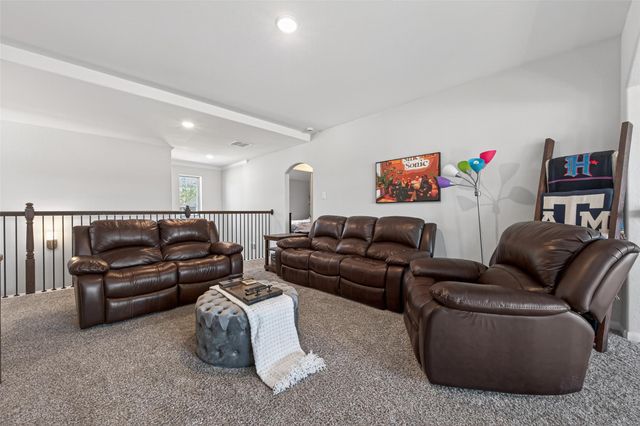 9725 Guadalupe Street, Conroe, TX 77303