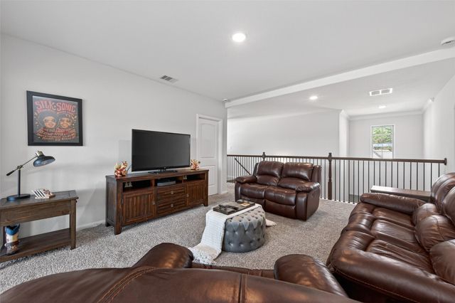 9725 Guadalupe Street, Conroe, TX 77303