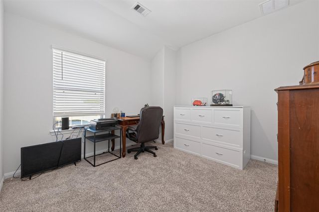 9725 Guadalupe Street, Conroe, TX 77303