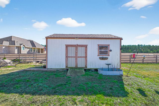 9725 Guadalupe Street, Conroe, TX 77303