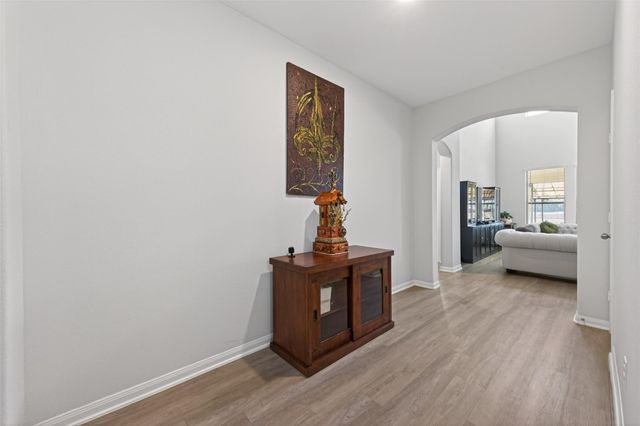 9725 Guadalupe Street, Conroe, TX 77303