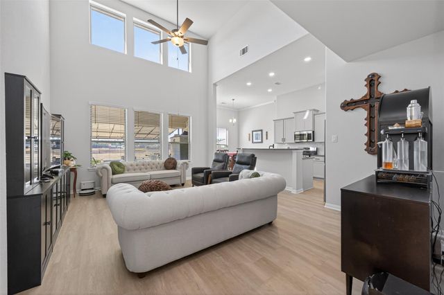 9725 Guadalupe Street, Conroe, TX 77303