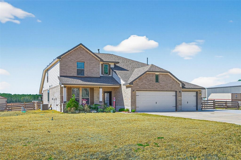 9725 Guadalupe Street, Conroe, TX 77303