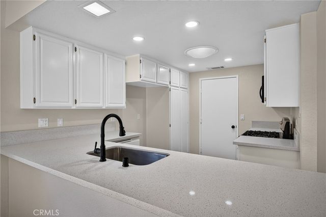 1320 Hickory, Hemet, CA 92545