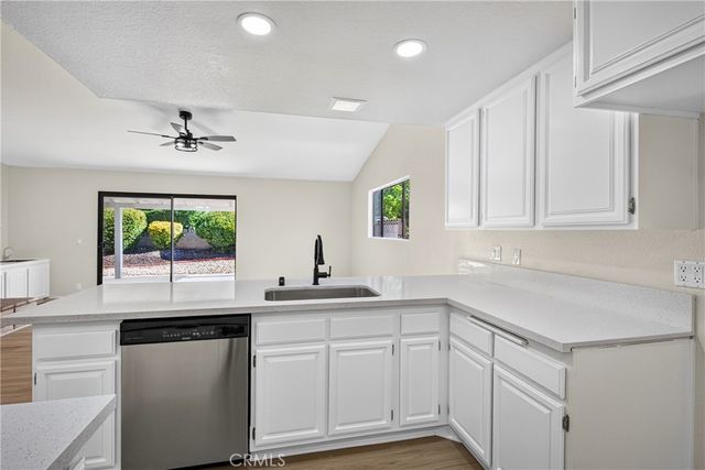 1320 Hickory, Hemet, CA 92545
