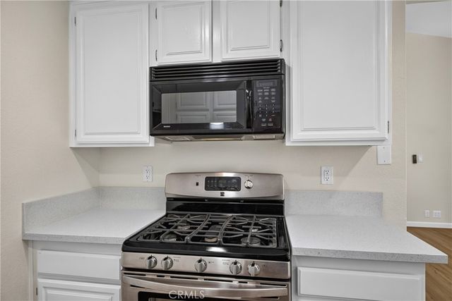 1320 Hickory, Hemet, CA 92545