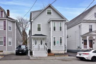178 Concord St 2, Lowell, MA 01852