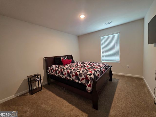 205 River Meadow Drive, Lagrange, GA 30241