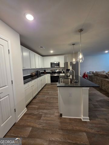 205 River Meadow Drive, Lagrange, GA 30241