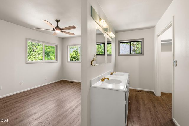 759 Tolman Creek Road, Ashland, OR 97520