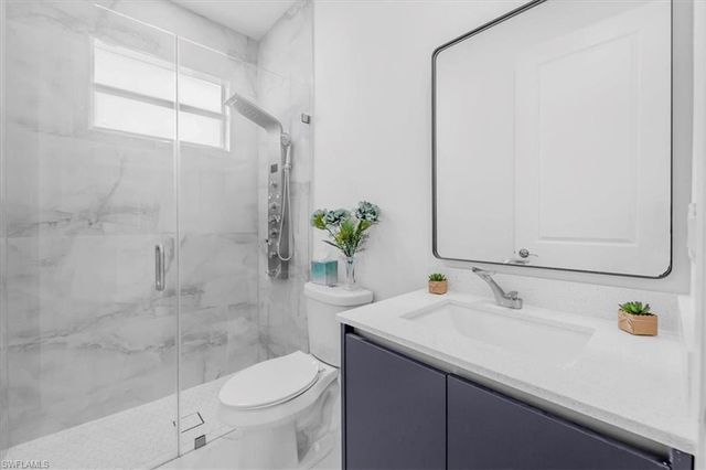 2317 Kismet PKWY W, Cape Coral, FL 33993