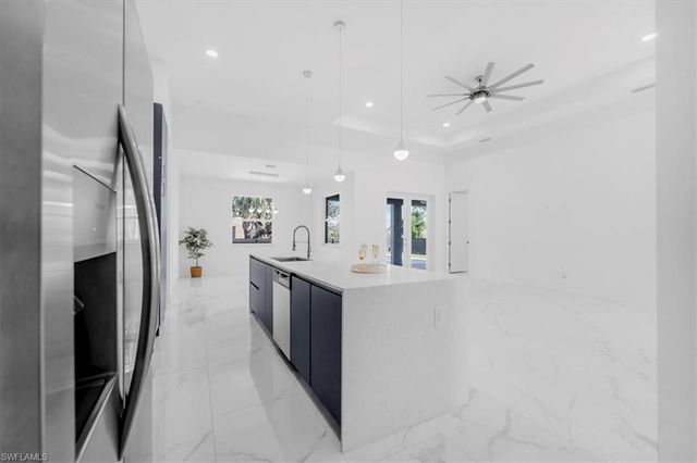 2317 Kismet PKWY W, Cape Coral, FL 33993