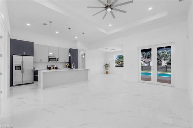 2317 Kismet PKWY W, Cape Coral, FL 33993