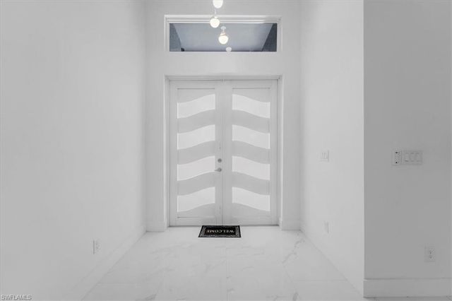 2317 Kismet PKWY W, Cape Coral, FL 33993