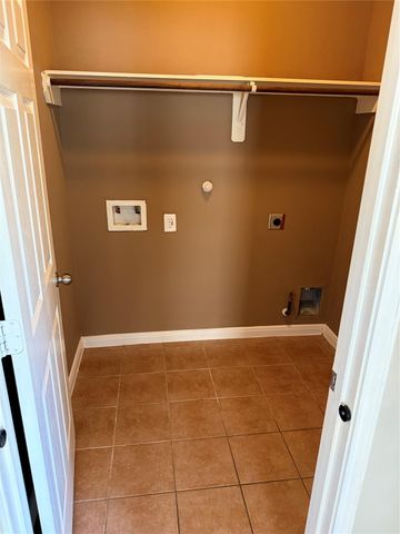 30606 Woodson Trace Drive, Spring, TX 77386