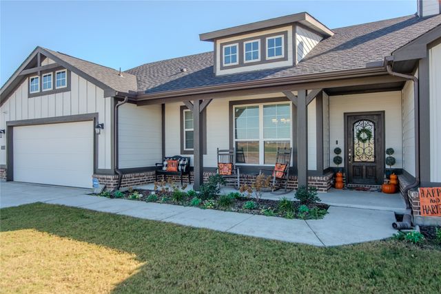 161 Stone Canyon, Rhome, TX 76078