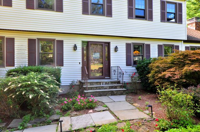 24 Maplewood Drive, New Milford, CT 06776