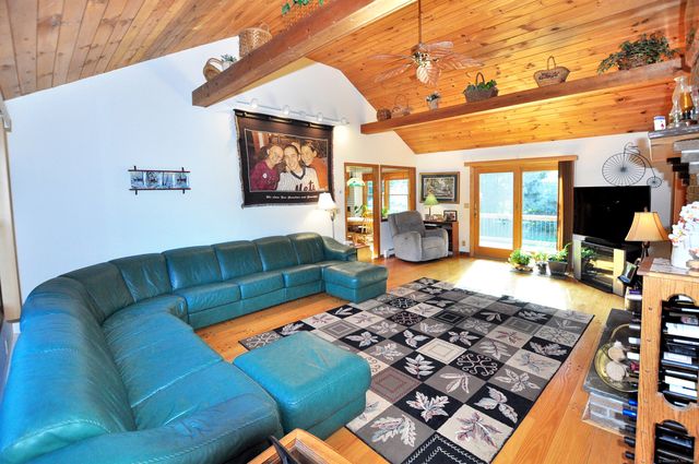 24 Maplewood Drive, New Milford, CT 06776