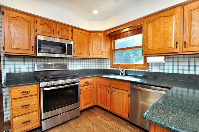 24 Maplewood Drive, New Milford, CT 06776