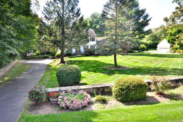 24 Maplewood Drive, New Milford, CT 06776