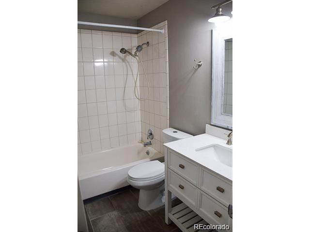 1225 S Oneida St 252, Denver, CO 80224