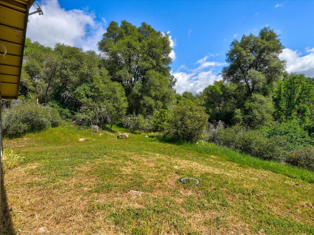 Image 37 of property listing at 37354 Romero, Coarsegold, CA 93614