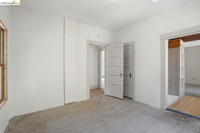522 63rd, Oakland, CA 94609