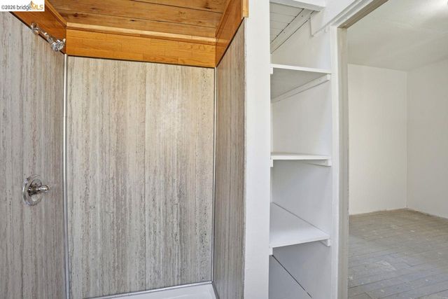 522 63rd, Oakland, CA 94609