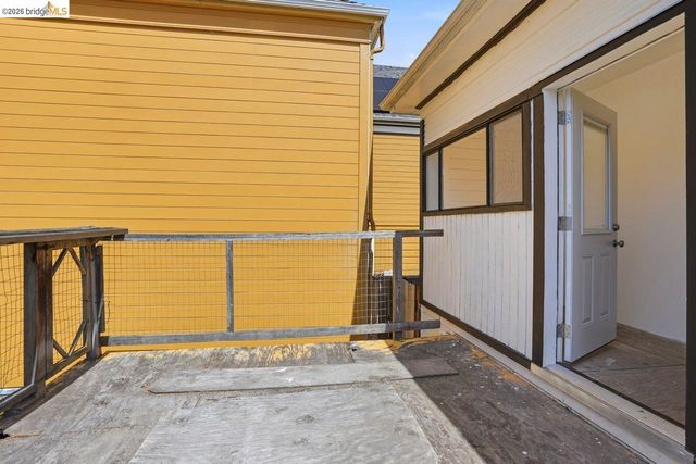 522 63rd, Oakland, CA 94609