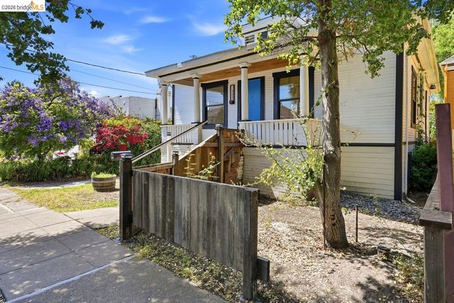 522 63rd, Oakland, CA 94609