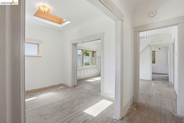 522 63rd, Oakland, CA 94609