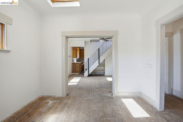 522 63rd, Oakland, CA 94609