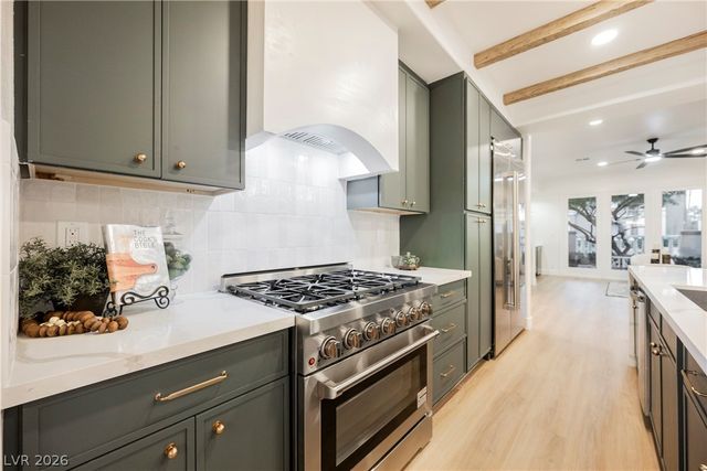 8200 Horseshoe Bend Lane, Las Vegas, NV 89113