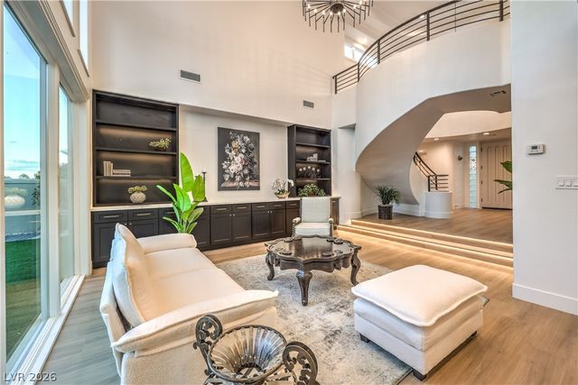 8200 Horseshoe Bend Lane, Las Vegas, NV 89113